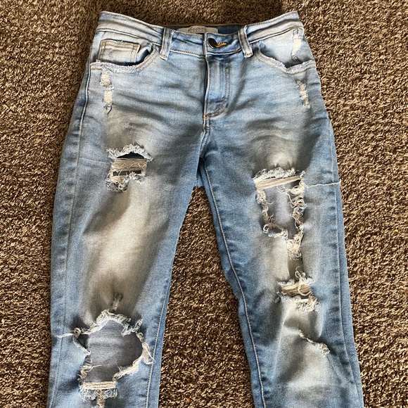 ripped jeans - Picture 2 of 4